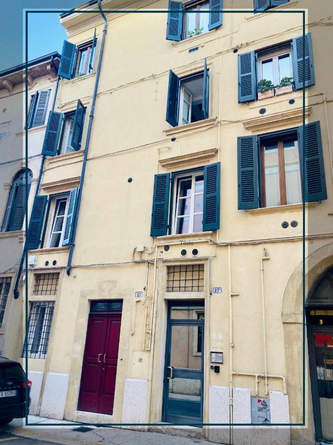 Un Punto Al Cuore A Verona Exterior photo